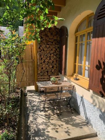 Charmant Appartement Sur Cour, Le Cerisier Bagnères-de-Bigorre Exterior foto